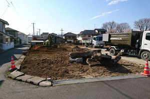 水戸市赤塚にて250坪の外構解体及び造成工事|LS